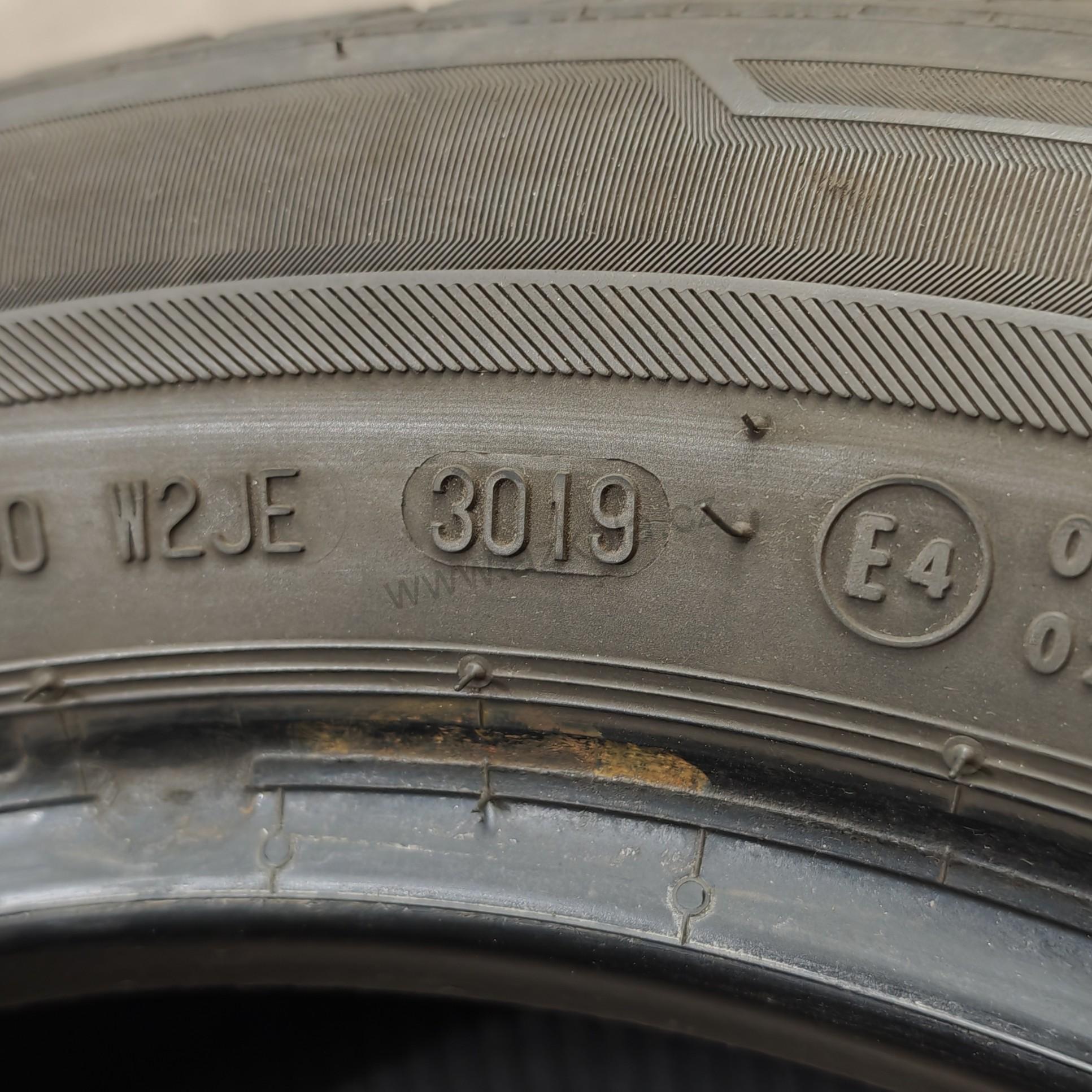 Zimní pneumatiky 185/60 R15 Barum č. AP928