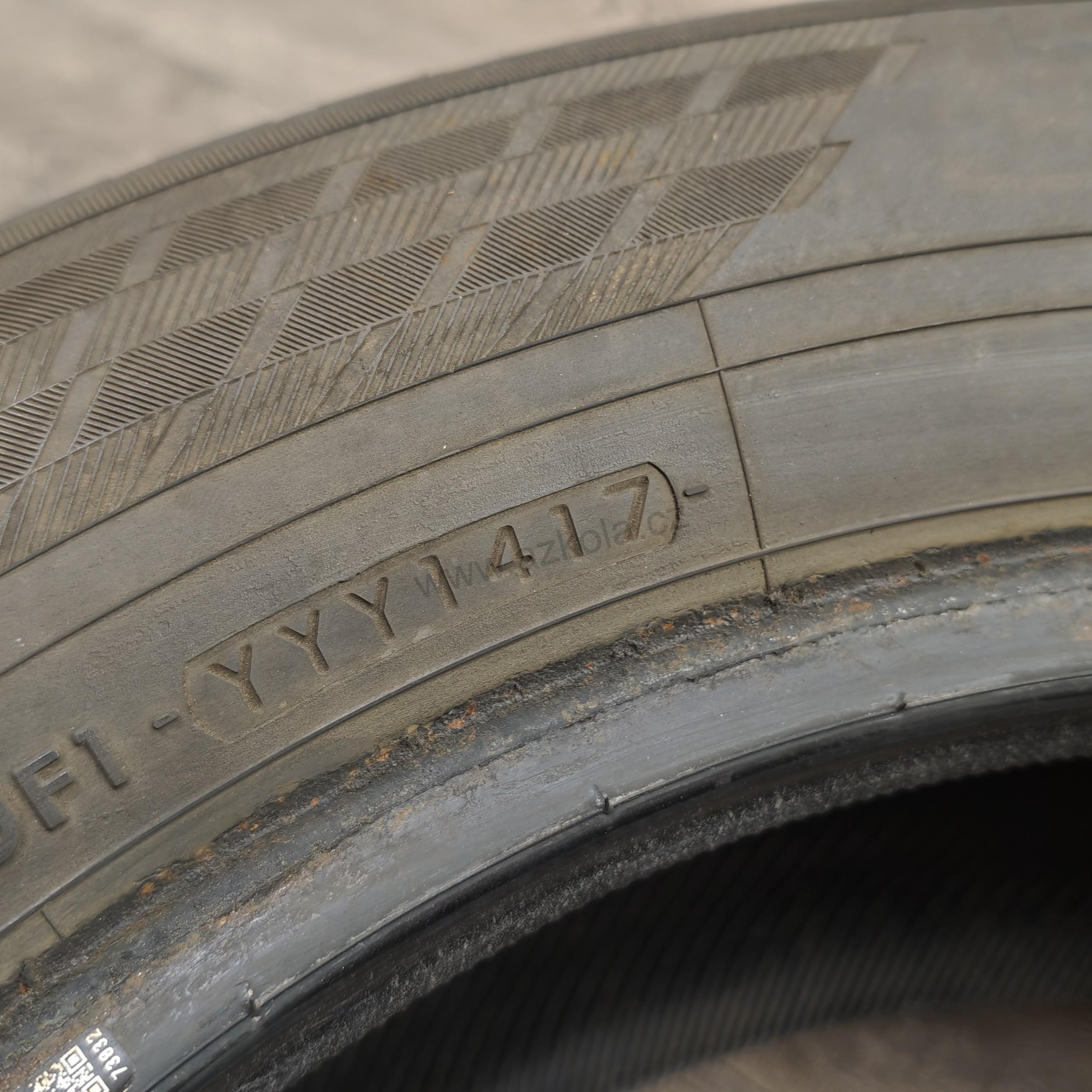 Zimní pneumatiky 215/60 R16 Yokohama č. AP941