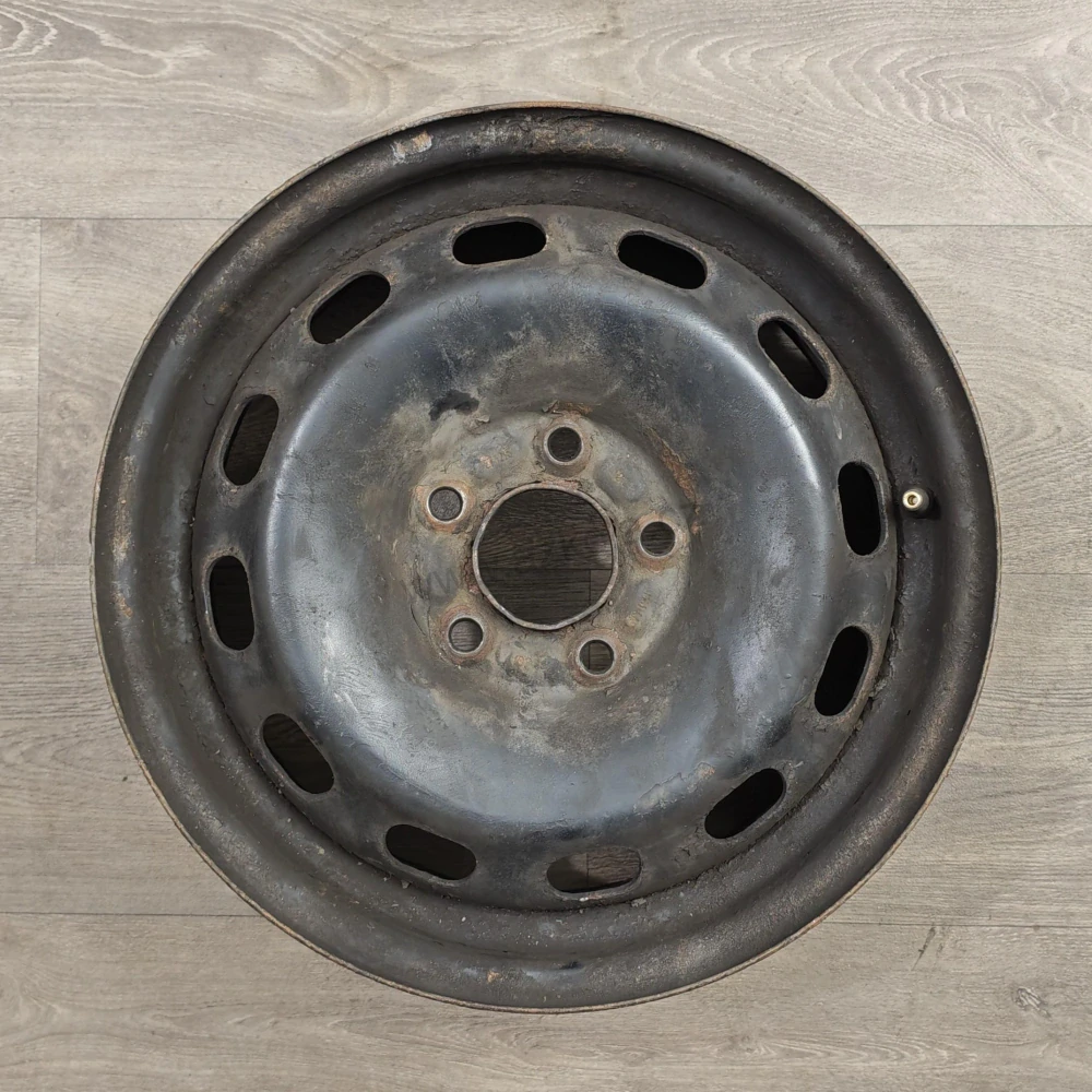 Disky Ford 6Jx15 ET52.5 5x108x63 T5 (bazarové)