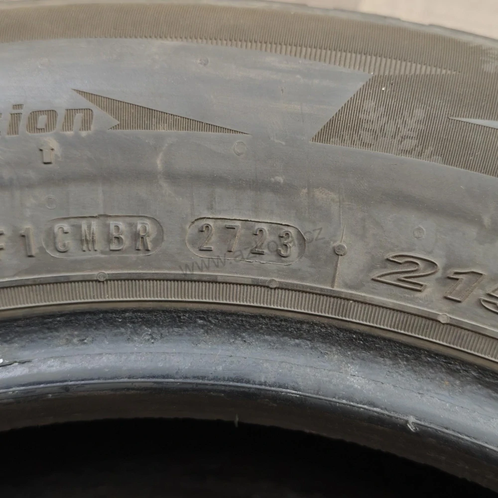 Zimní pneumatiky 215/60 R16 Nexen č. AP1034