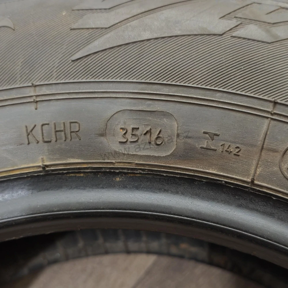 Zimní pneumatiky 175/70 R14 Rosava č. AP1062
