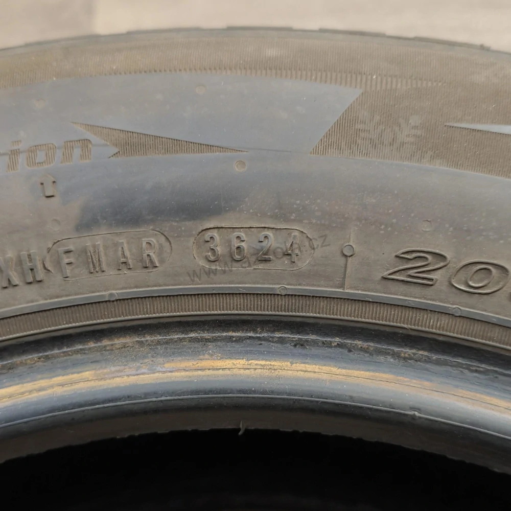 Zimní pneumatiky 205/60 R16 Nexen č. AP1068