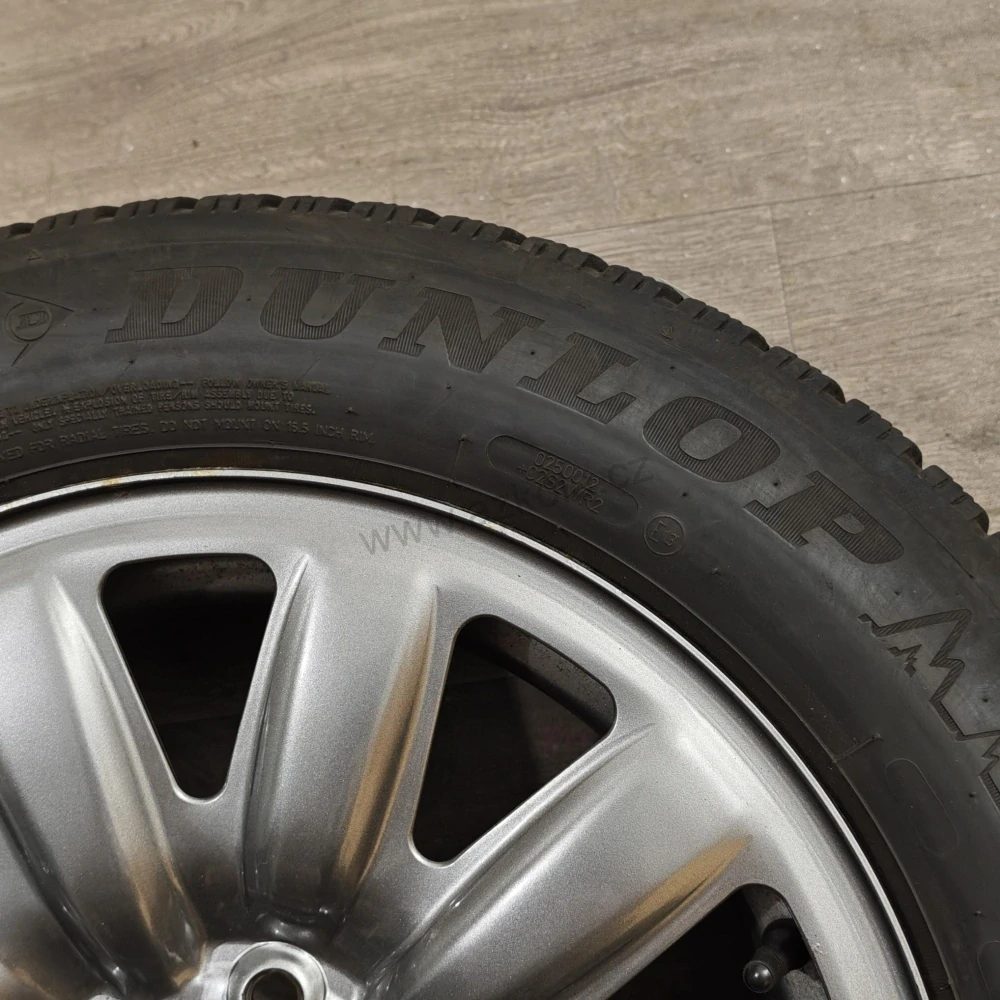 Zimní kola Škoda, Volkswagen, Seat, Audi 205/60 R16 č. AK210