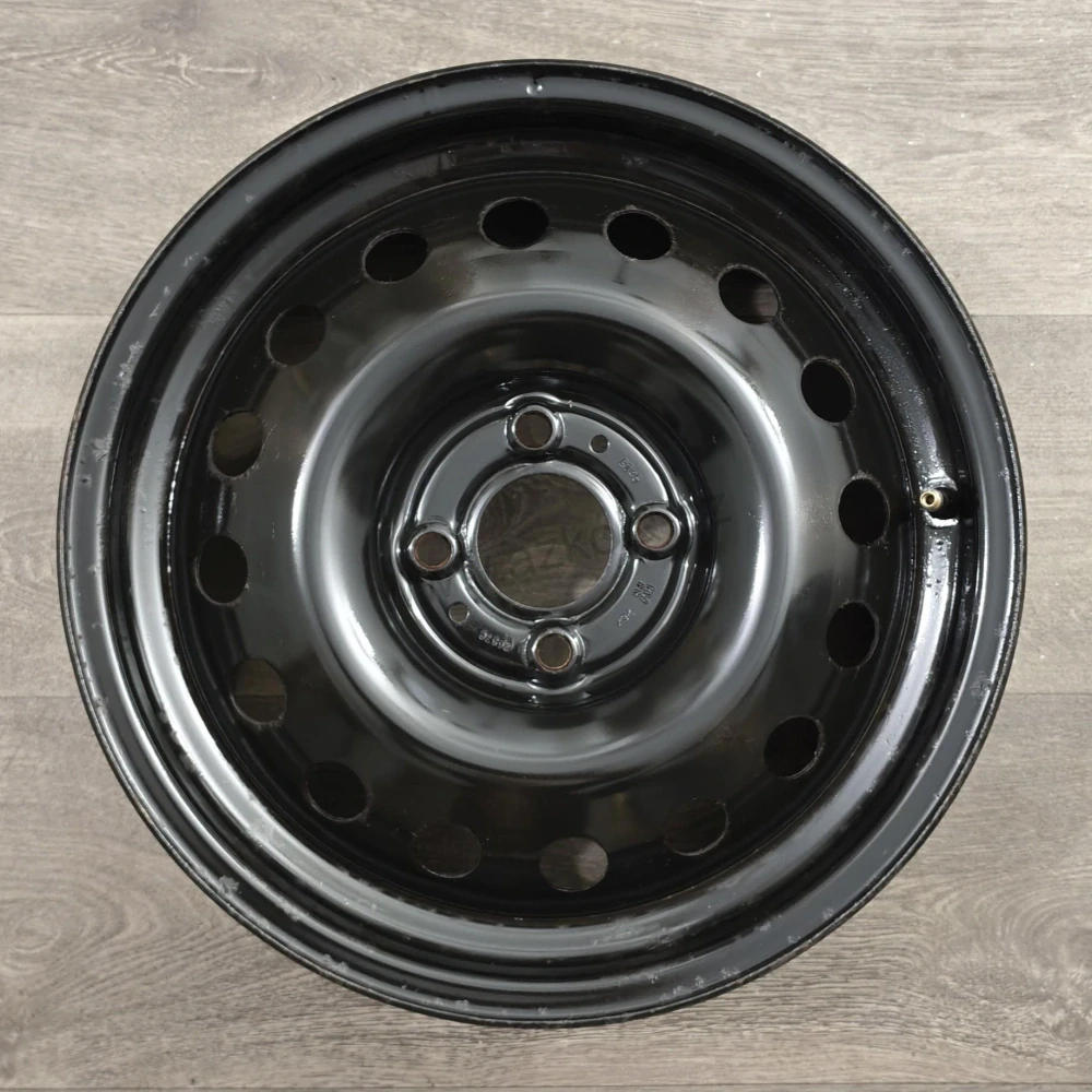 Disky Nissan Note 5.5Jx15 ET45 4x100x60 T2