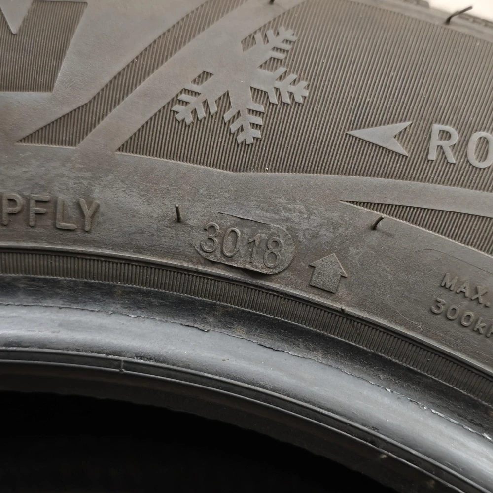 Zimní pneumatiky 195/65 R15 Sailun č. AP1118