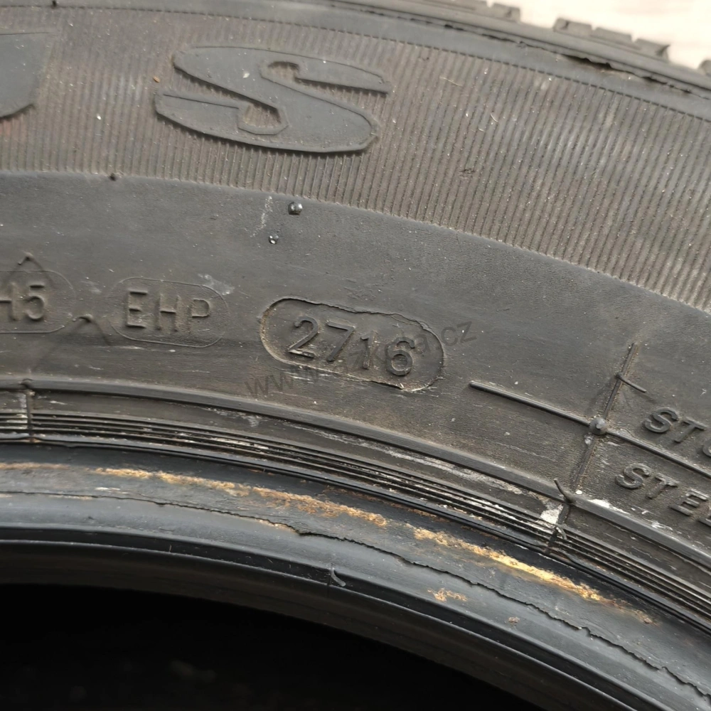 Zimní pneumatiky 215/60 R16 Tracmax č. AP1153