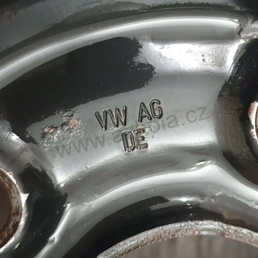 Sada zimních kol Volkswagen 205/55 R16 č. AK69