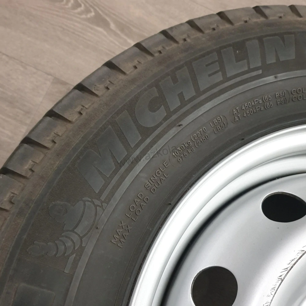 Zimní kola Citroen, Fiat, Iveco, Opel, Peugeot, Toyota 215/70 R15C č. AK160
