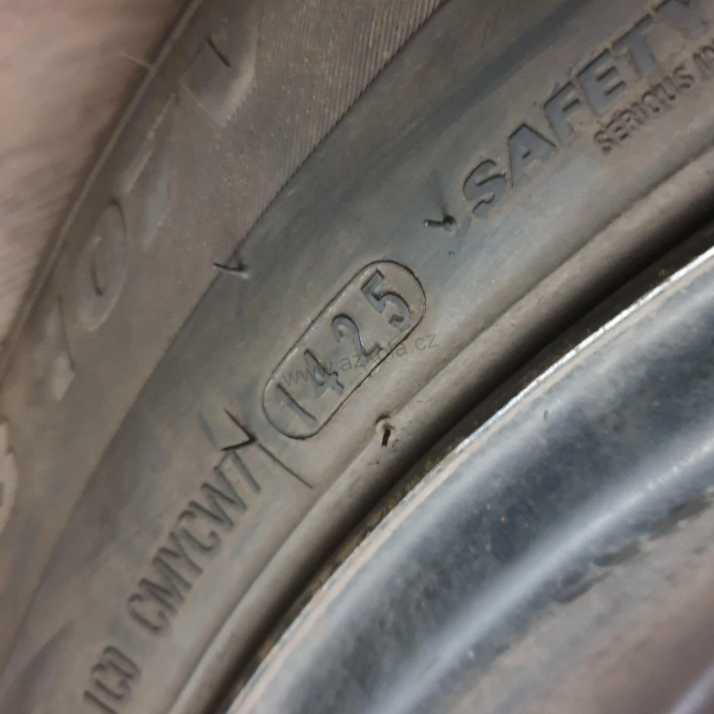Zimní kola Škoda, Volkswagen 235/60 R18 č. AK171