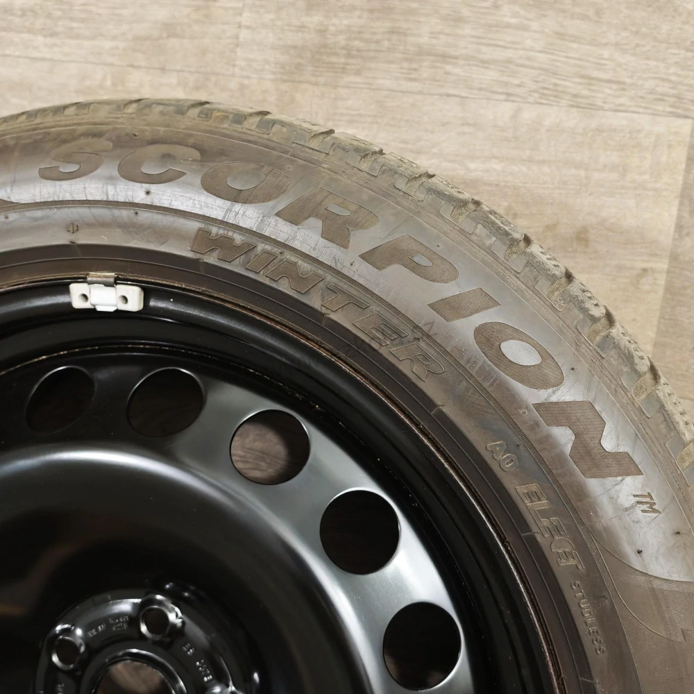 Zimní kola Škoda, VW, Audi 255/50 R19 č. AK194