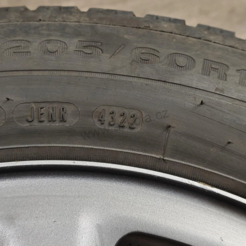 Zimní kola Škoda, Volkswagen, Seat, Audi 205/60 R16 č. AK199