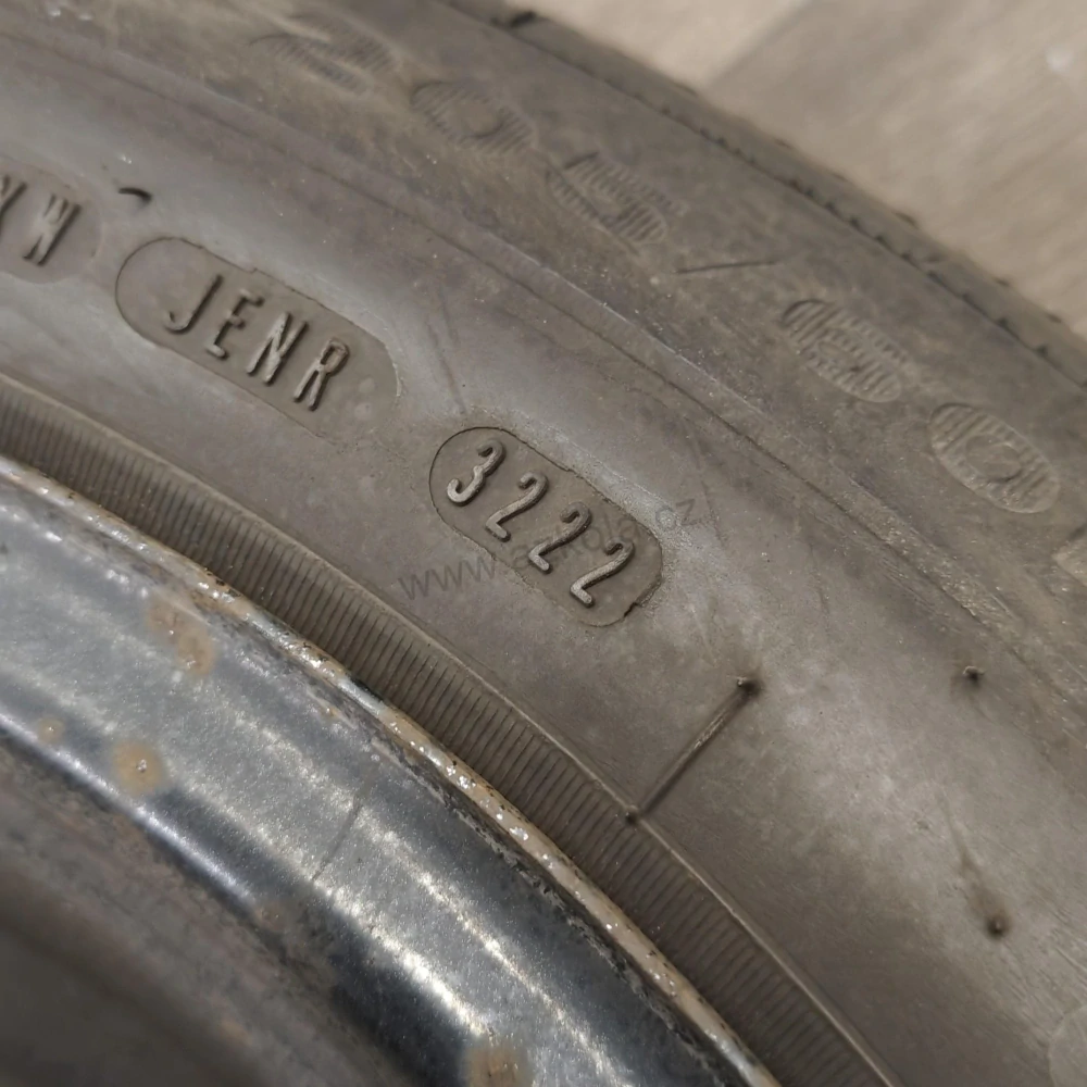Zimní kola Škoda, Volkswagen, Seat, Audi 205/60 R16 č. AK219