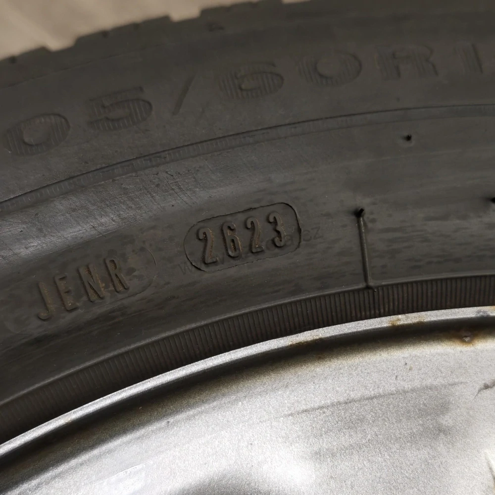Zimní kola Škoda, Volkswagen, Seat, Audi 205/60 R16 č. AK221