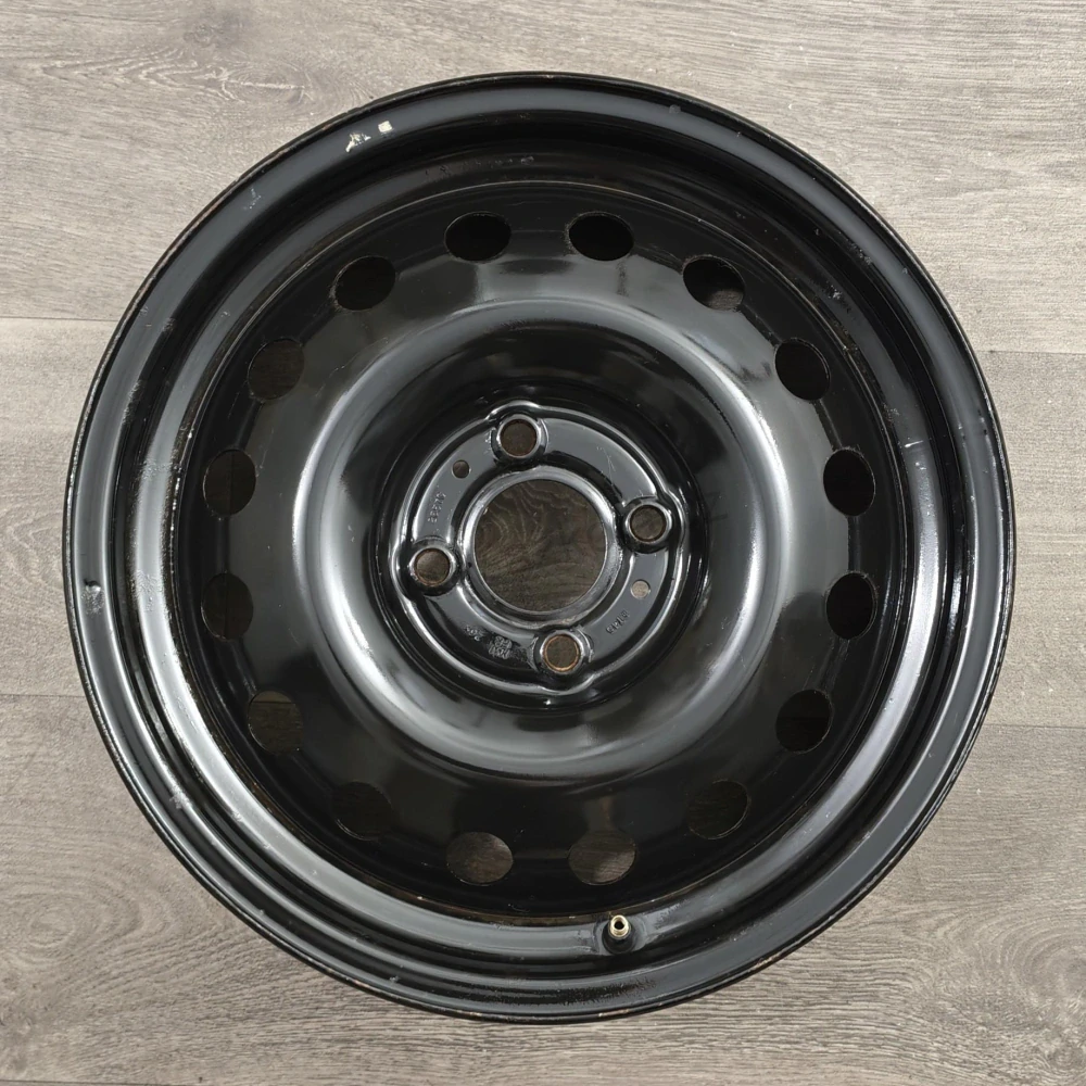 Disky Nissan Note 5.5Jx15 ET45 4x100x60 T2