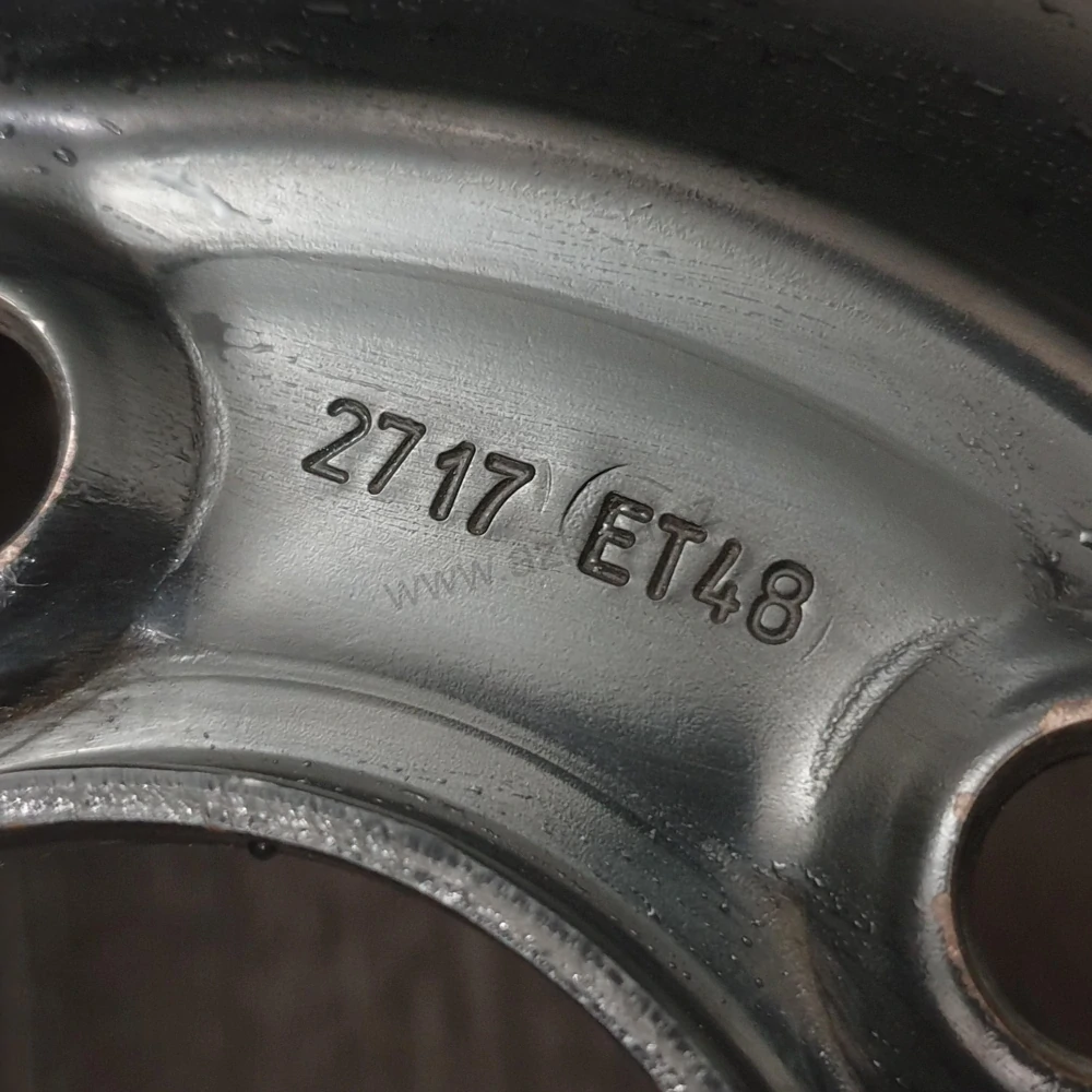 Zimní kola Hyundai, Kia 195/65 R15 č. AK49