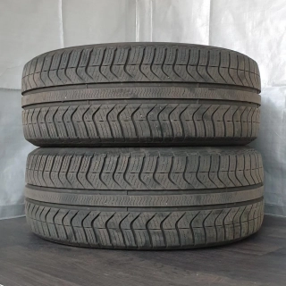 Celoroční pneumatiky Pirelli 225/50 R17 č. AP292