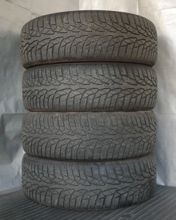 Zimní pneumatiky Nokian 195/60 R16 č. AP329