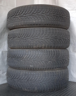 Zimní pneumatiky Yokohama 215/70 R16 č. AP380