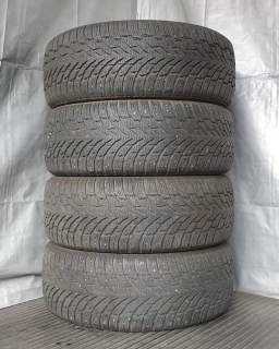Zimní pneumatiky Nokian 235/55 R18 č. AP453