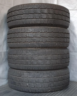 Zimní pneumatiky 215/65 R16C Hifly č. AP460