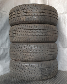 Zimní pneumatiky 215/60 R17 Barum č. AP485