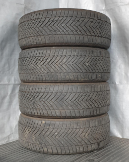 Zimní pneumatiky 185/55 R15 Tracmax č. AP519