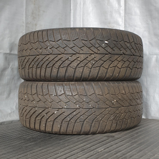 Zimní pneumatiky 225/45 R17 Kumho č. AP539