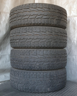 Zimní pneumatiky 215/60 R17C Nokian č. AP795
