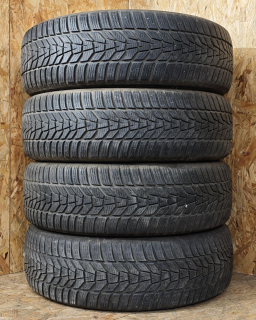 Zimní pneumatiky 215/65 R17 Hankook č. AP1094